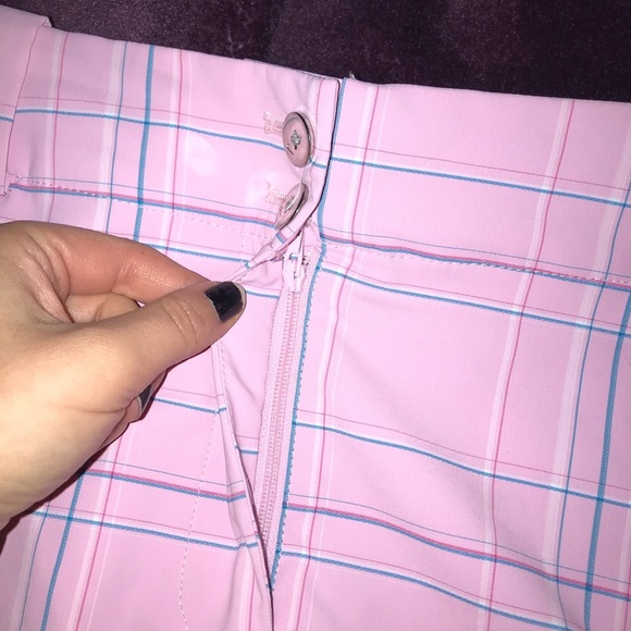 VINTAGE NIKE BABY PINK PLAID PLEATED GOLF SKIRT - Picture 4 of 9